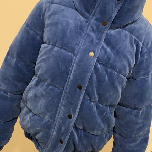 DKNY puffer jacket - Picture 3 of 5